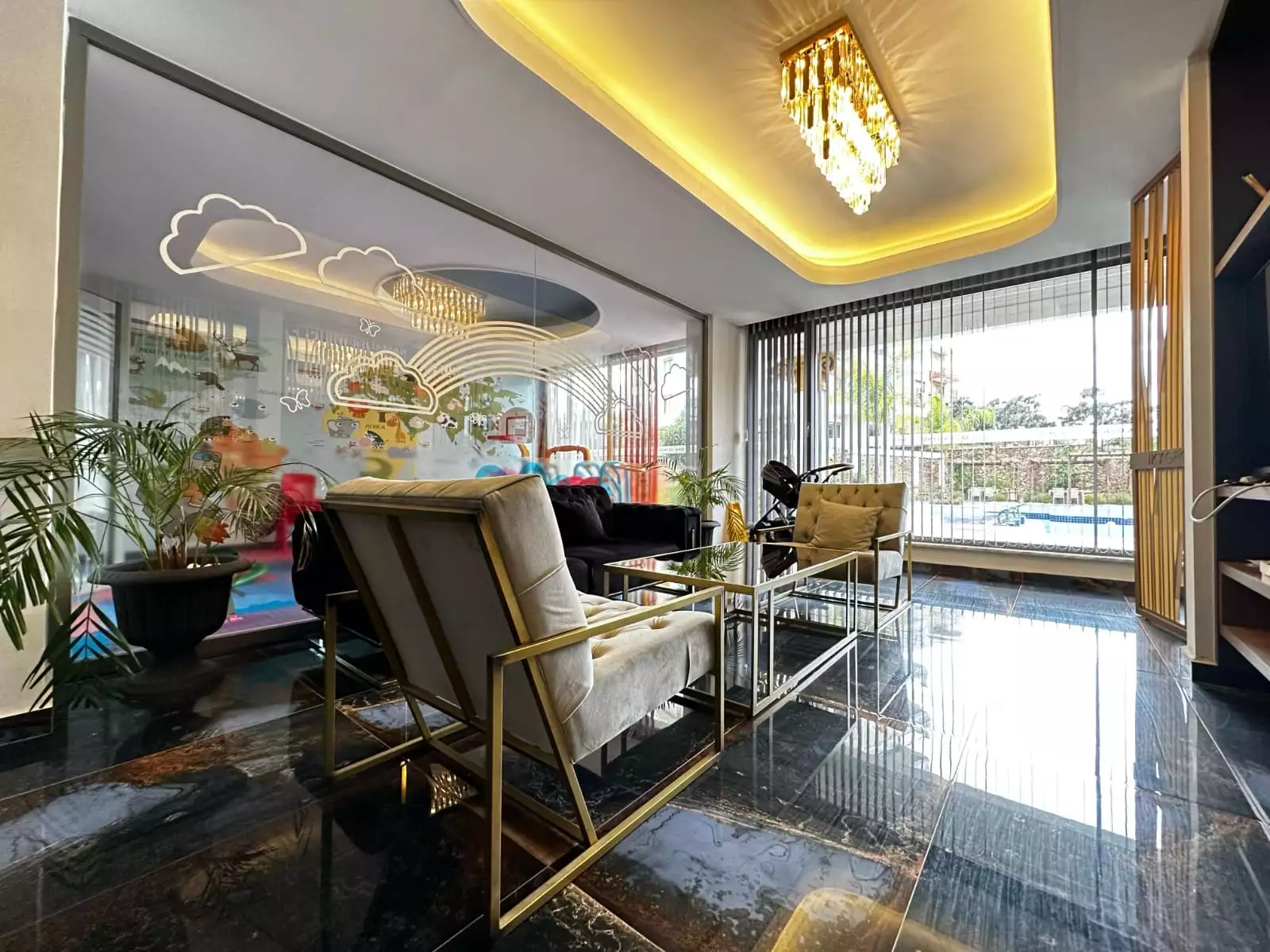Penthouse 165m² in Turkey, Oba. Priced at 205000€ rent photo-14