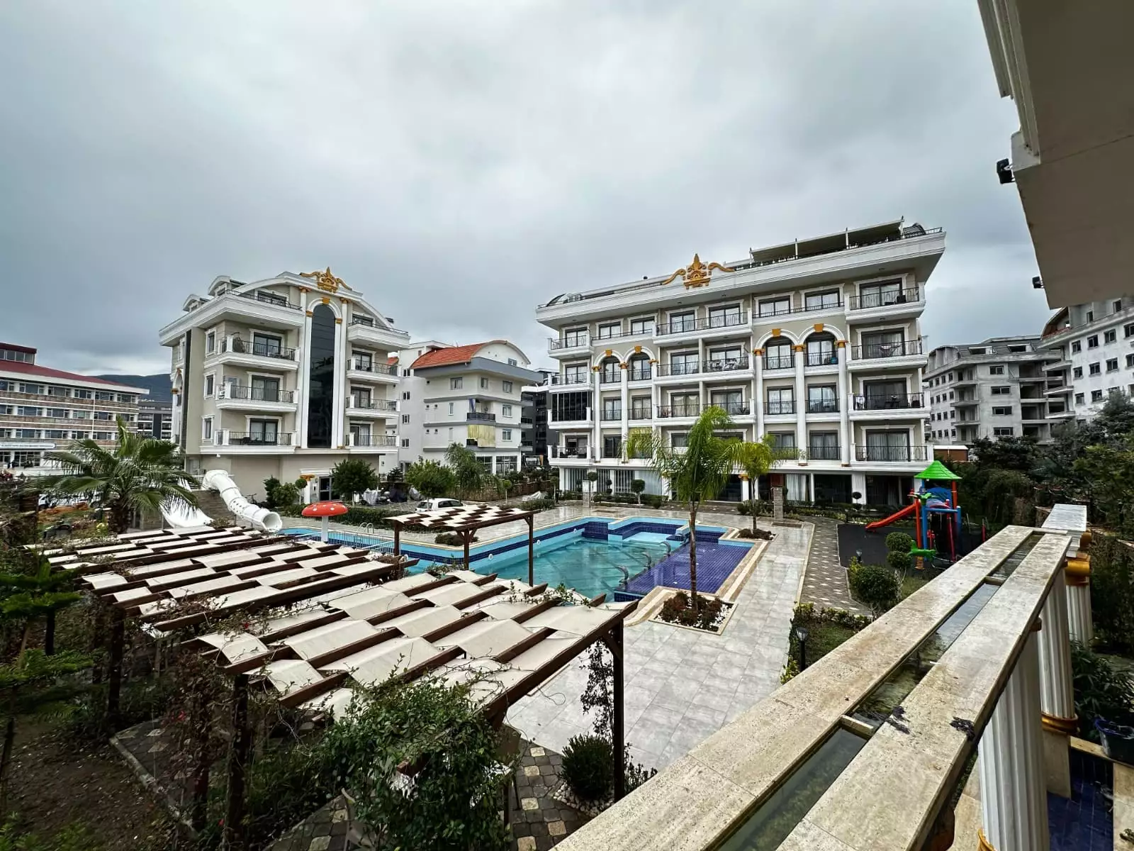 Penthouse 165m² in Turkey, Oba. Priced at 205000€ rent photo-31