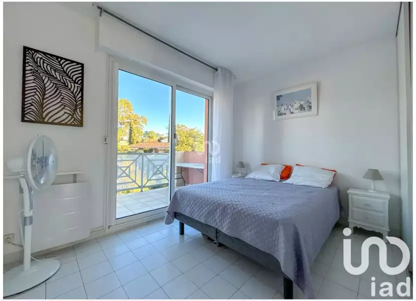 Flat 60m² in France, Saint-Rafael. Priced at 283000$ rent photo-10