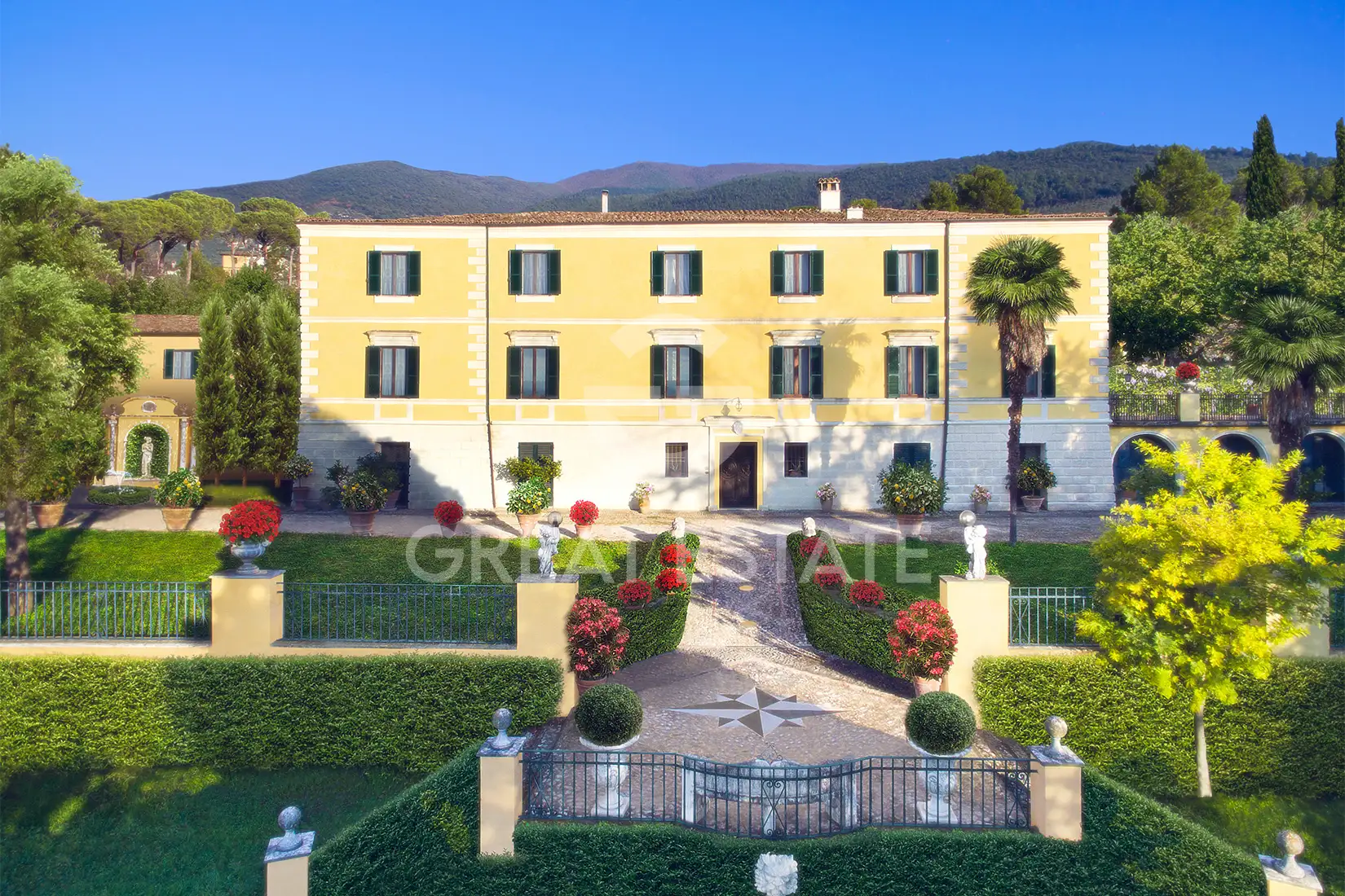 Villa 662m² in Italy, Perugia. Priced at 1480000€ rent photo-2
