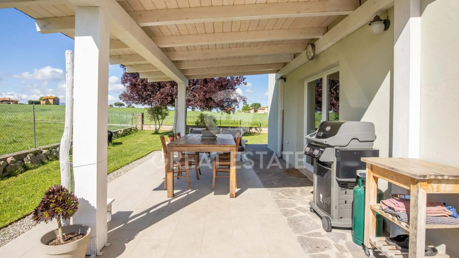 Villa 220m² in Italy, Perugia. Priced at 350000€ rent photo-6