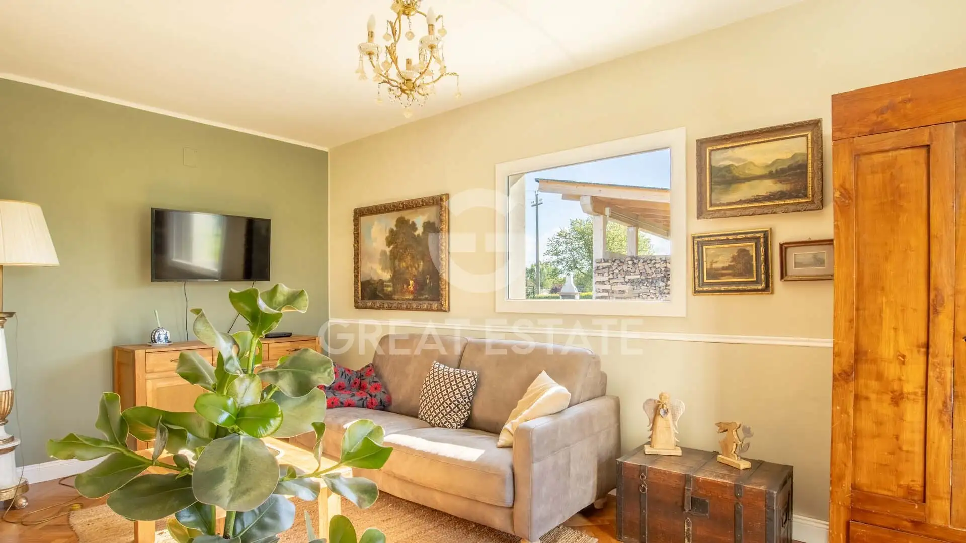 Villa 220m² in Italy, Perugia. Priced at 350000€ rent photo-14