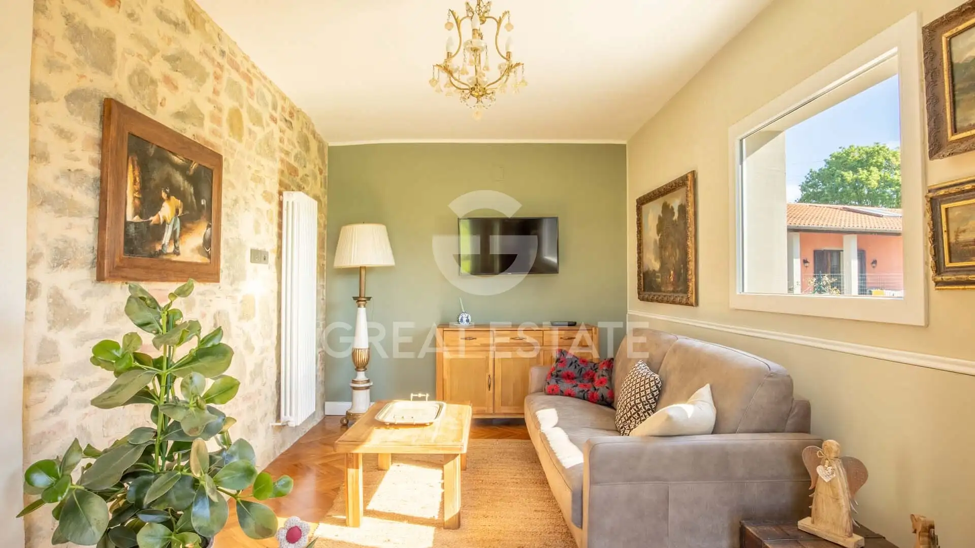 Villa 220m² in Italy, Perugia. Priced at 350000€ rent photo-15