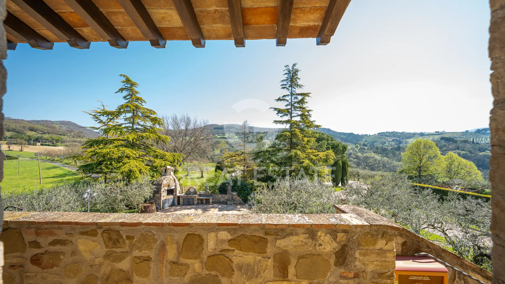 House 625m² in Italy, Perugia. Priced at 2200000€ rent photo-7