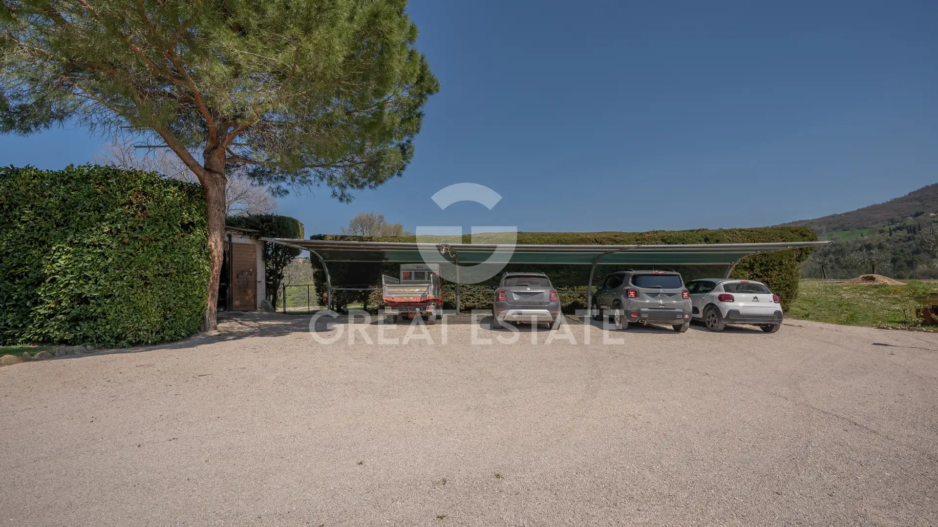 House 625m² in Italy, Perugia. Priced at 2200000€ rent photo-12