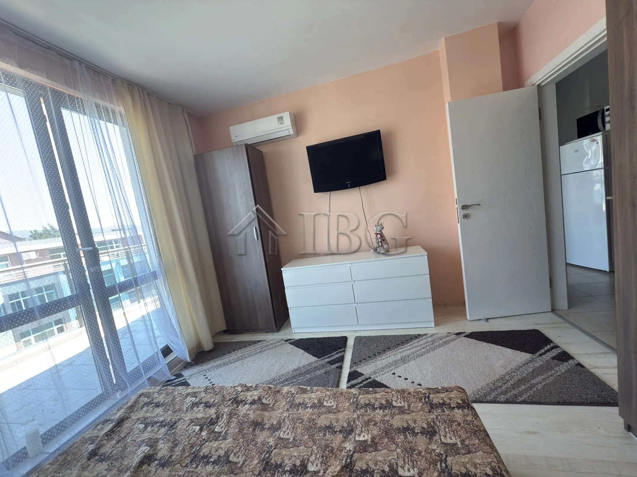 Flat 78m² in Bulgaria, Sunny Beach. Priced at 78000€ rent photo-9