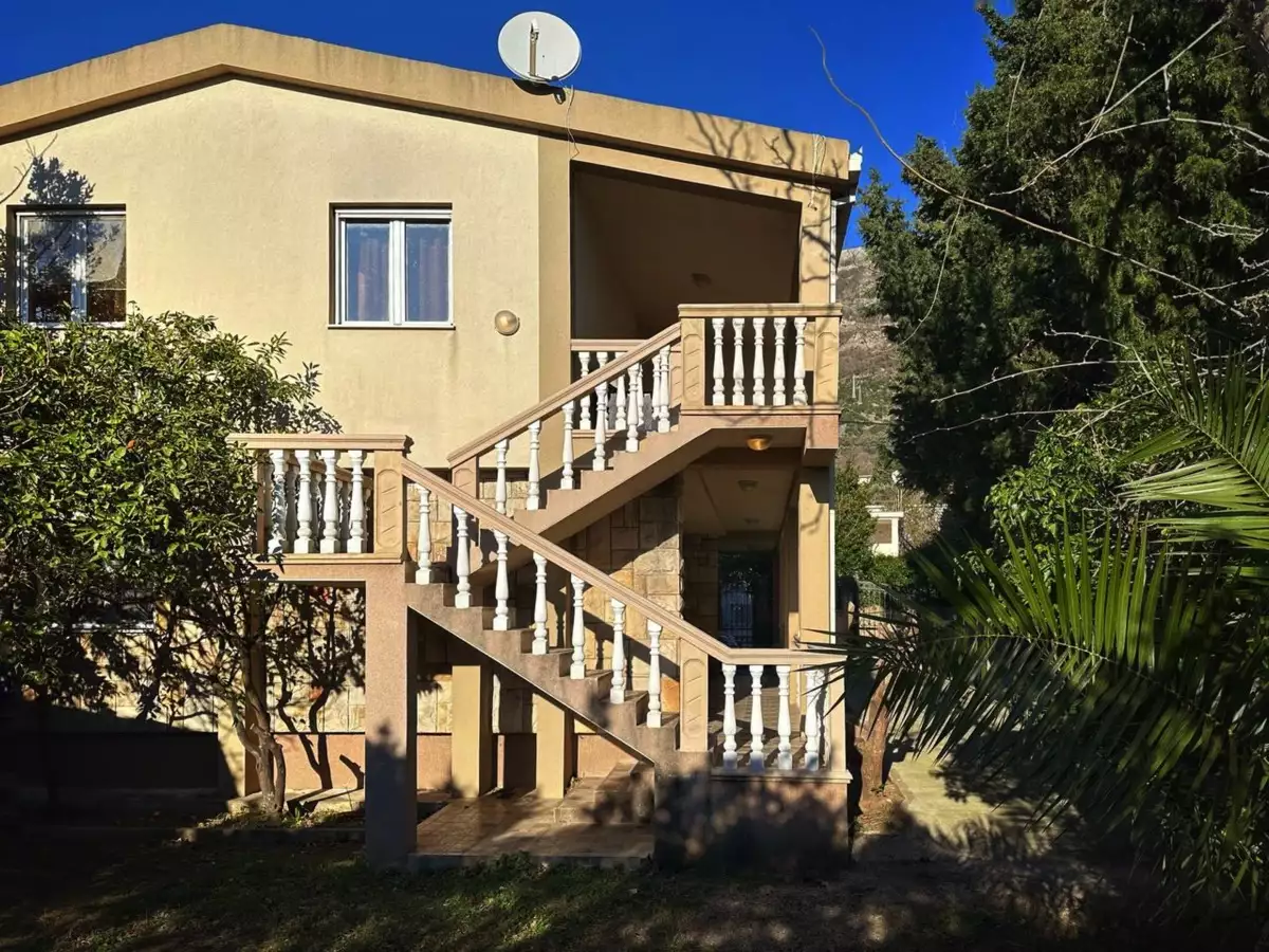 House 150m² in Montenegro, Sutomore. Priced at 200000€ rent photo-1