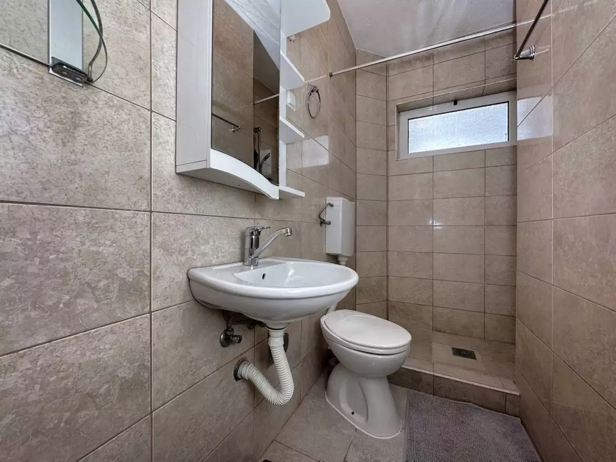 House 150m² in Montenegro, Sutomore. Priced at 200000€ rent photo-8