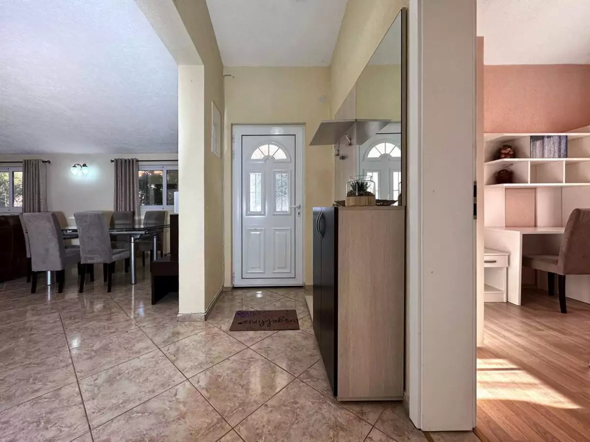 House 150m² in Montenegro, Sutomore. Priced at 200000€ rent photo-28