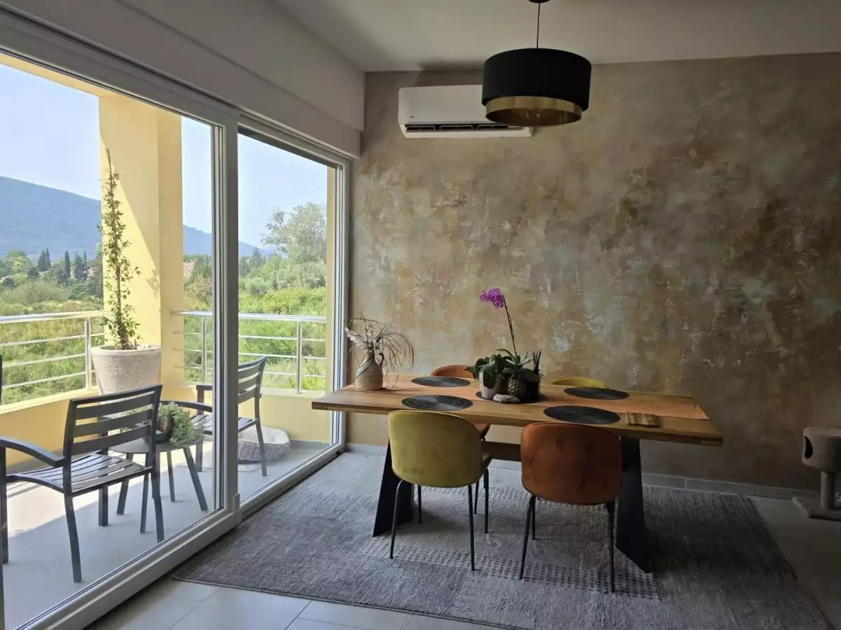 Flat 110m² in Montenegro, Kumbor. Priced at 617000€ rent photo-8