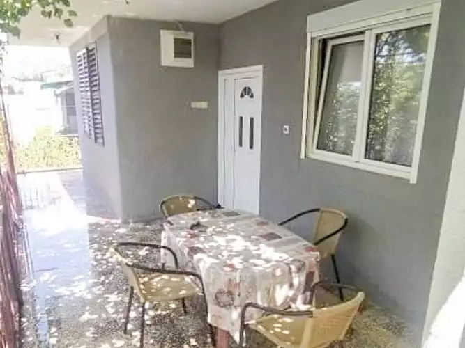 House 180m² in Montenegro, Sutomore. Priced at 175000€ rent photo-10