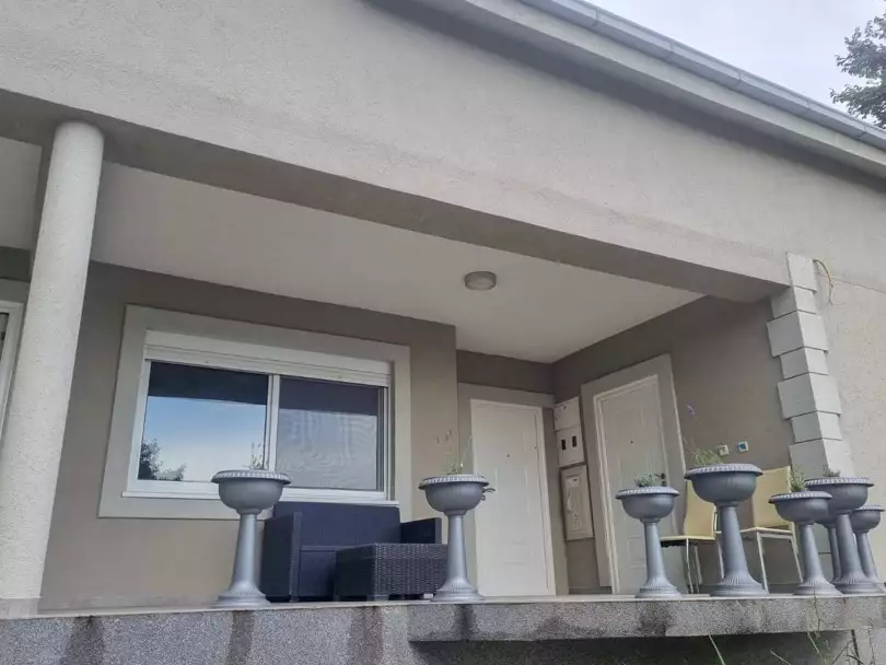 House 120m² in Montenegro, Sutomore. Priced at 130000€ rent photo-4