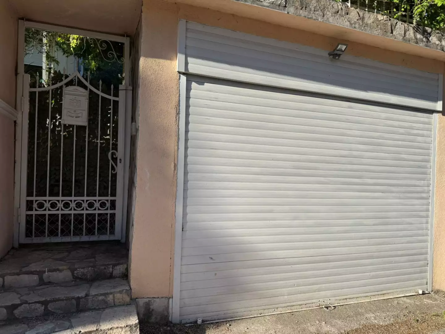House 302m² in Montenegro, Bar. Priced at 365000€ rent photo-3