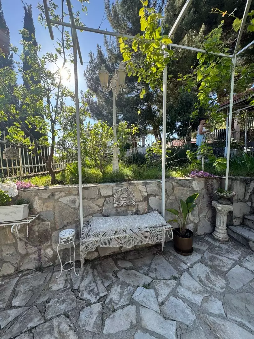 House 302m² in Montenegro, Bar. Priced at 365000€ rent photo-5