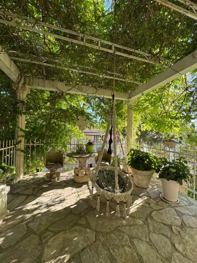 House 302m² in Montenegro, Bar. Priced at 365000€ rent photo-16
