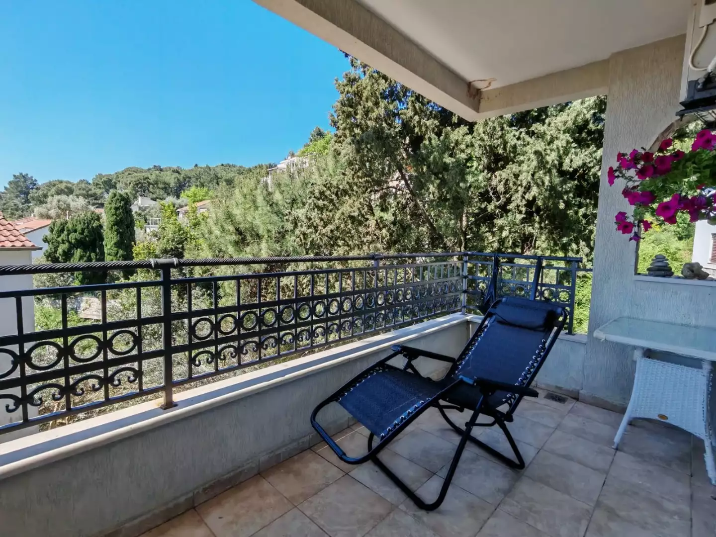 Flat 85m² in Montenegro, Petrovac. Priced at 260000€ rent photo-5