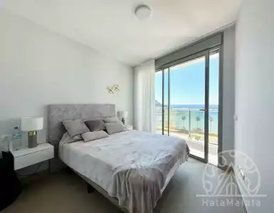 Buy in Spain for 255000€