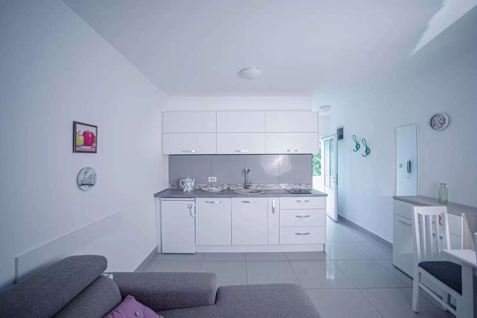 Hotels 300m² in Montenegro, Krimovica. Priced at 400000€ rent photo-9