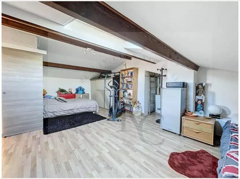 Flat 80m² in France, Fréjus. Priced at 250000€ rent photo-7