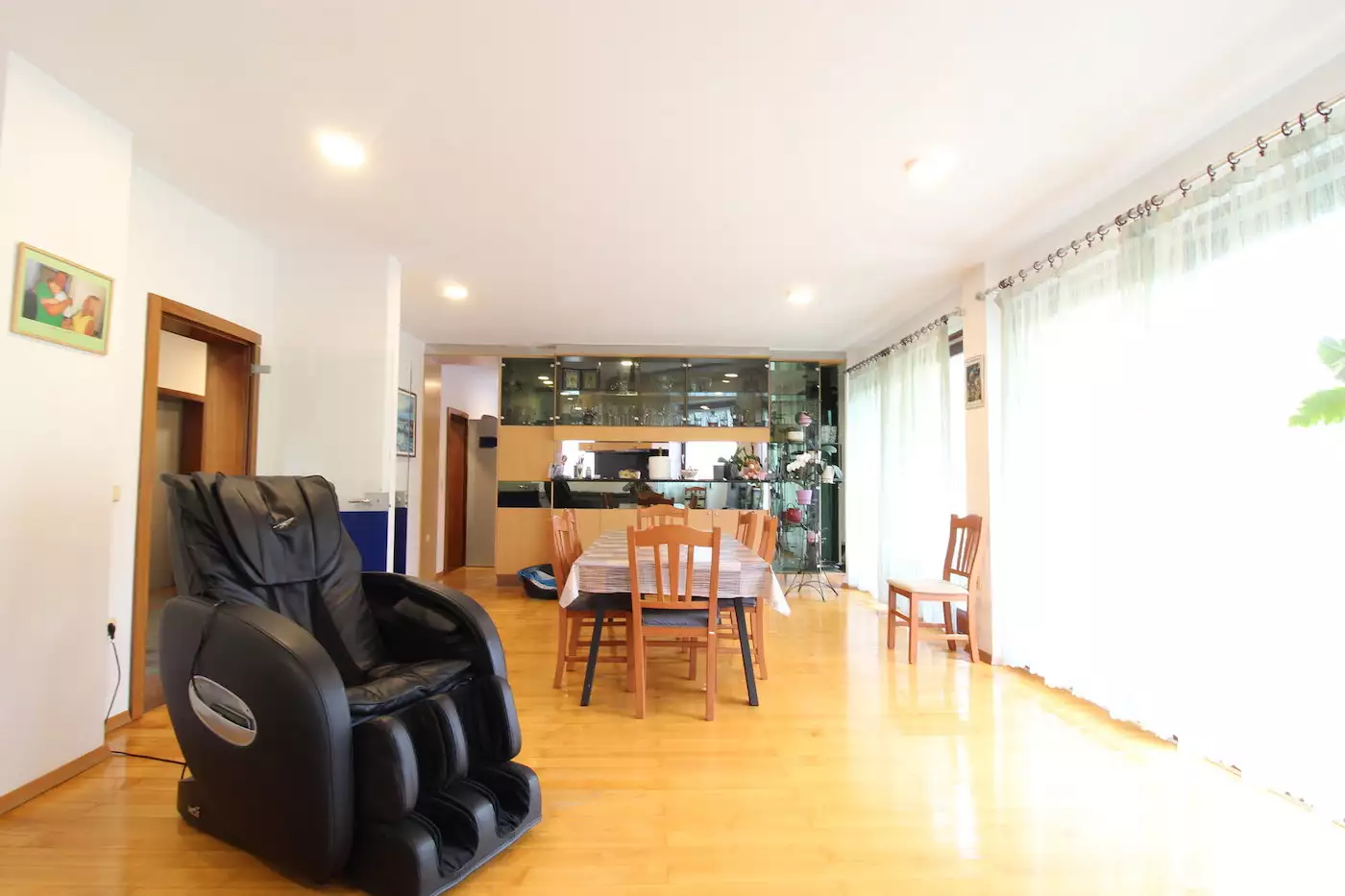 House 485m² in Slovenia, Siska. Priced at 990000€ rent photo-4