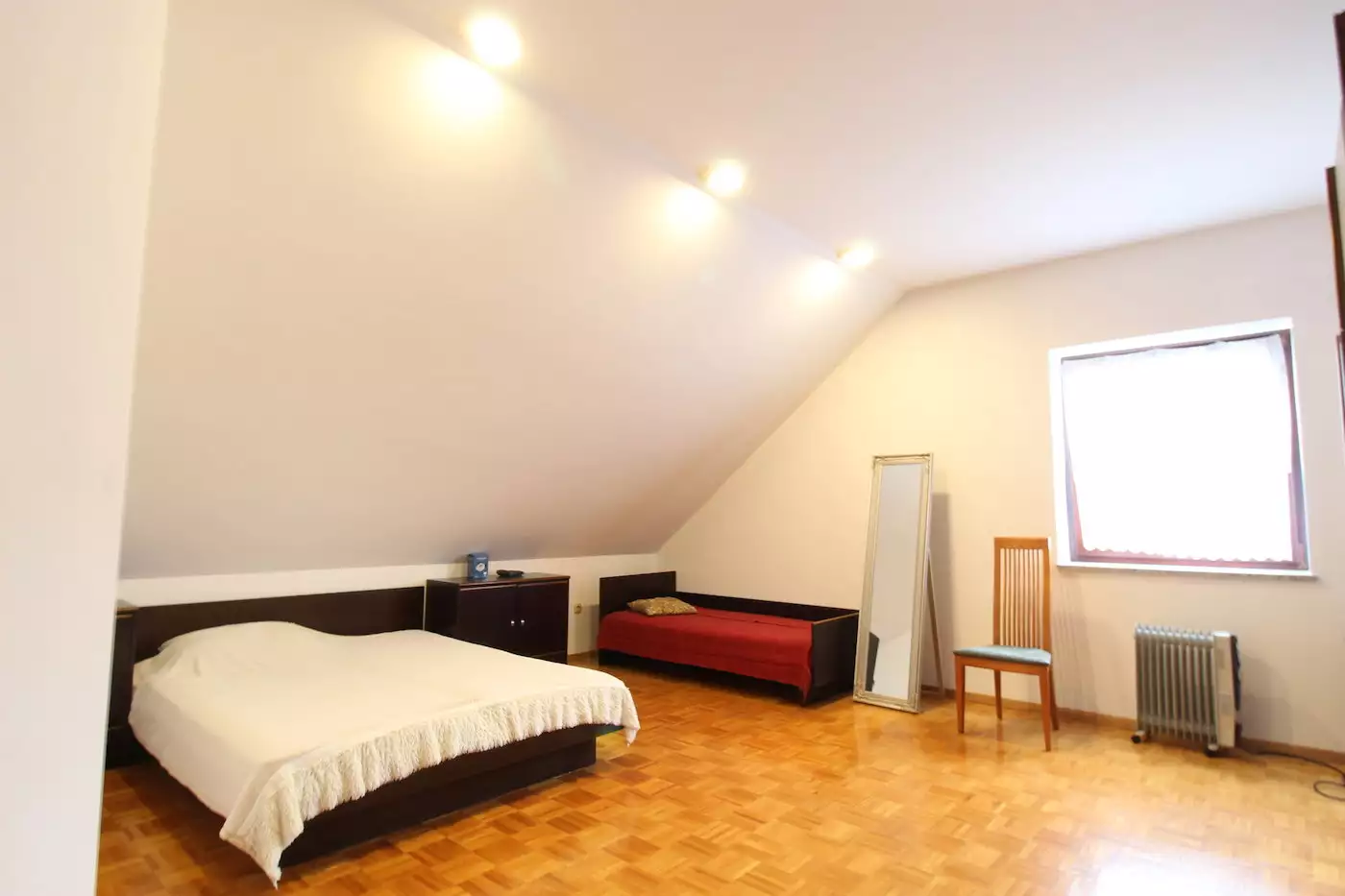 House 485m² in Slovenia, Siska. Priced at 990000€ rent photo-14