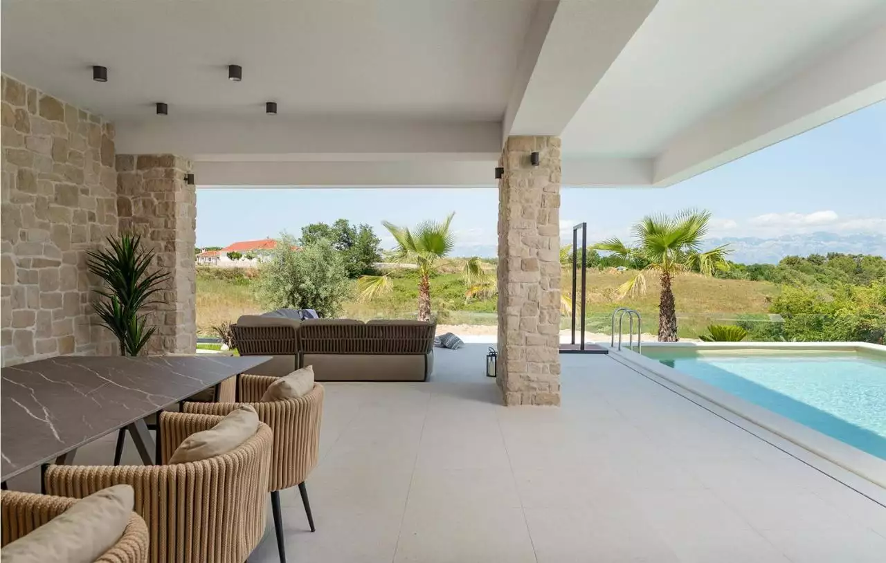 Villa 277m² in Croatia, Zadar. Priced at 1950000€ rent photo-14