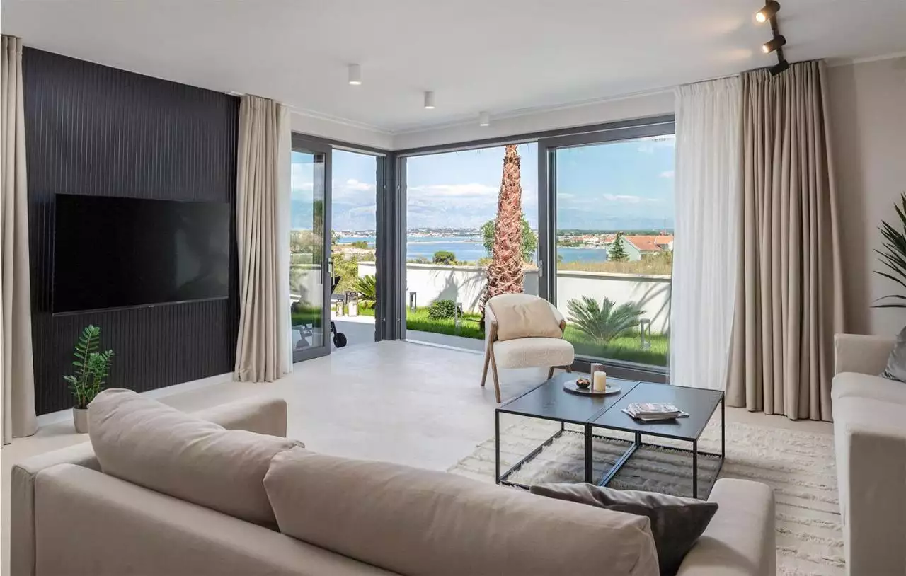 Villa 277m² in Croatia, Zadar. Priced at 1950000€ rent photo-21