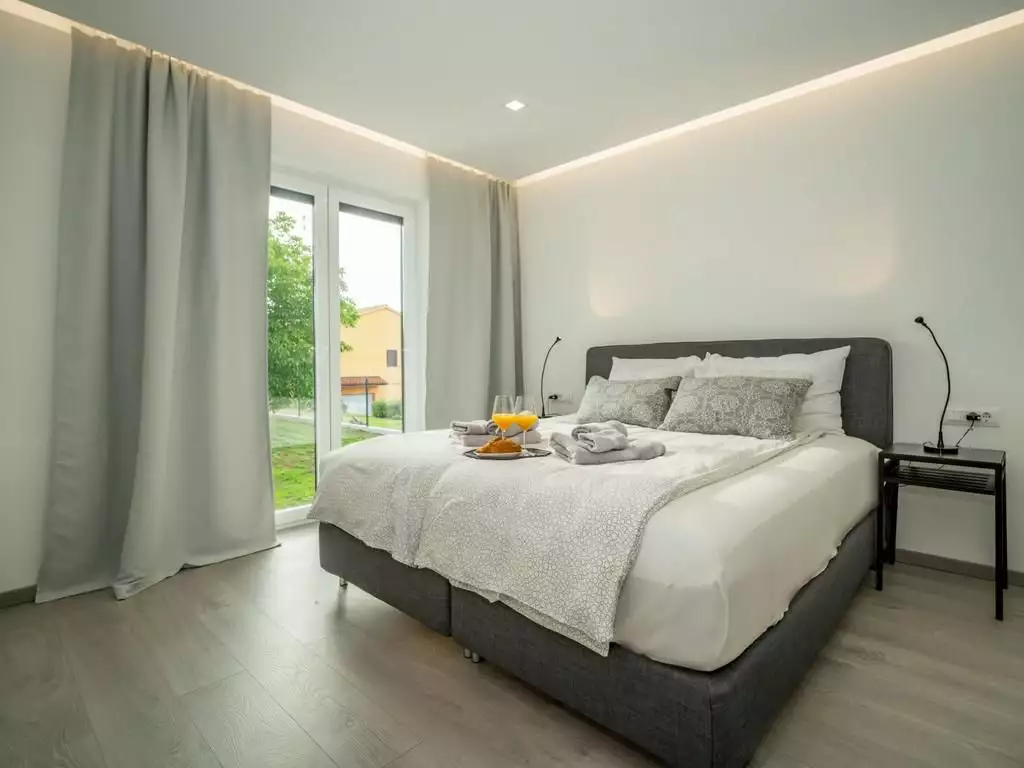 Villa 176m² in Croatia, Labin. Priced at 650000€ rent photo-19