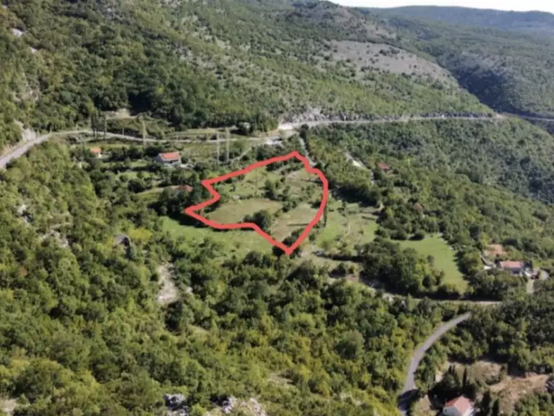 Land 1m² in Montenegro, Podgorica. Priced at 72000€ rent photo-2