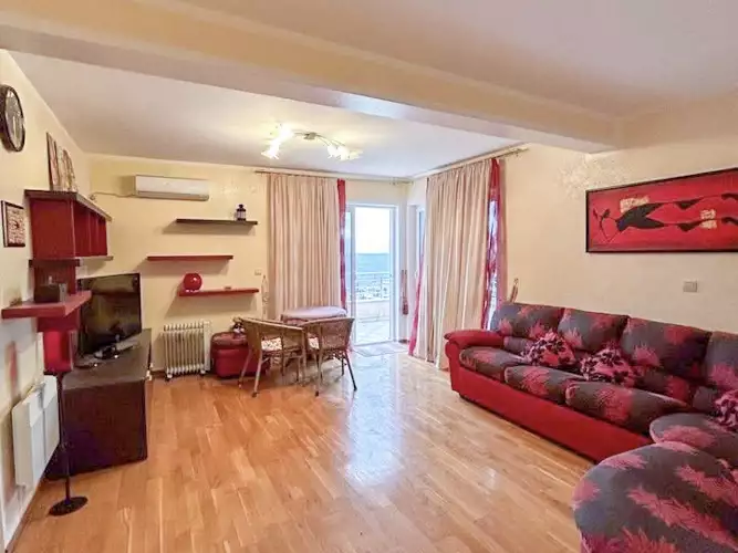 Flat 65m² in Montenegro, Petrovac. Priced at 152000€ rent photo-1