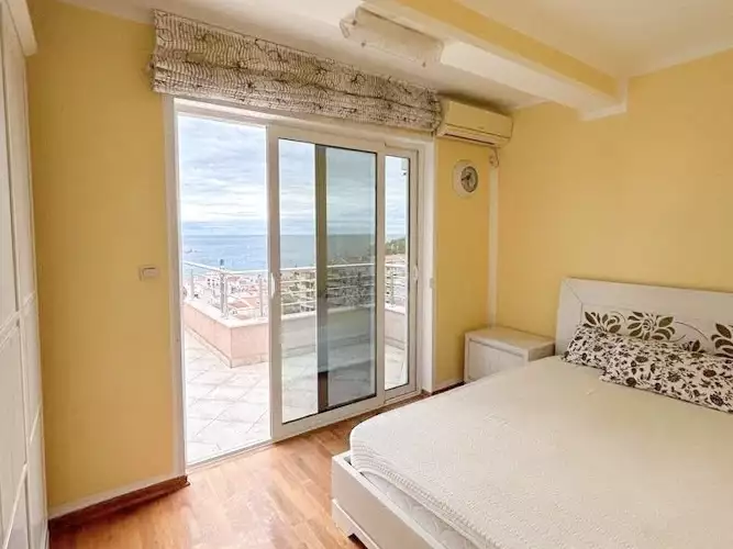 Flat 65m² in Montenegro, Petrovac. Priced at 152000€ rent photo-4