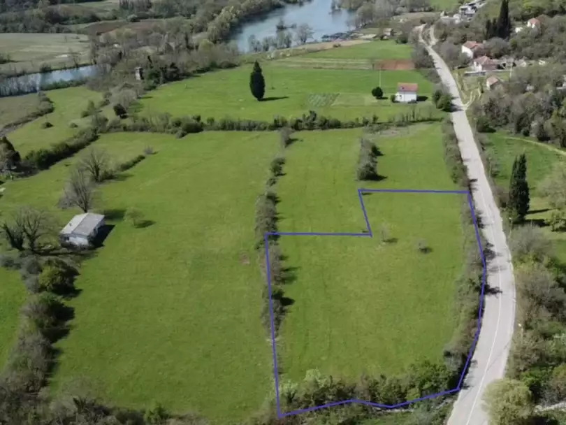 Land 1m² in Montenegro, Danilovgrad. Priced at 28500€ rent photo-1