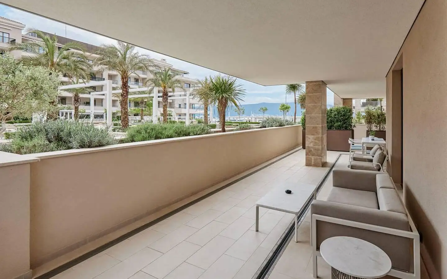 Flat 193m² in Montenegro, Tivat. Priced at 1545000€ rent photo-8