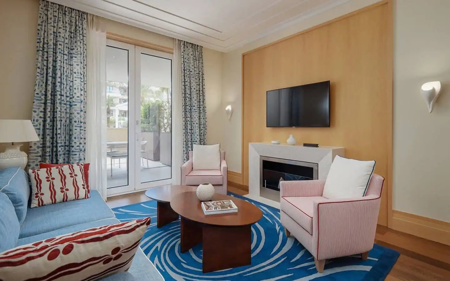 Flat 193m² in Montenegro, Tivat. Priced at 1545000€ rent photo-11