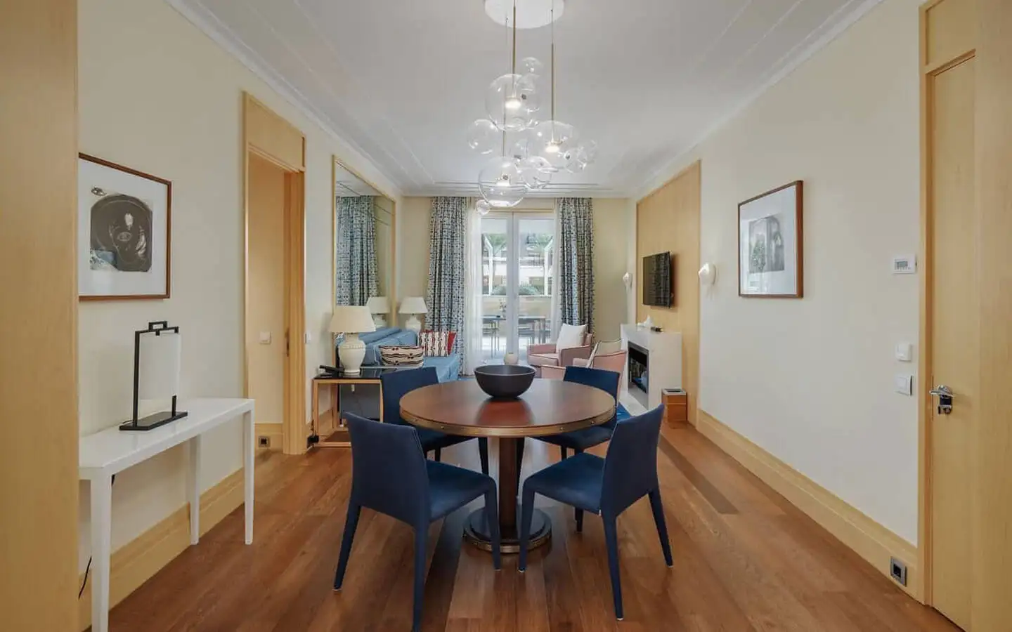 Flat 193m² in Montenegro, Tivat. Priced at 1545000€ rent photo-13
