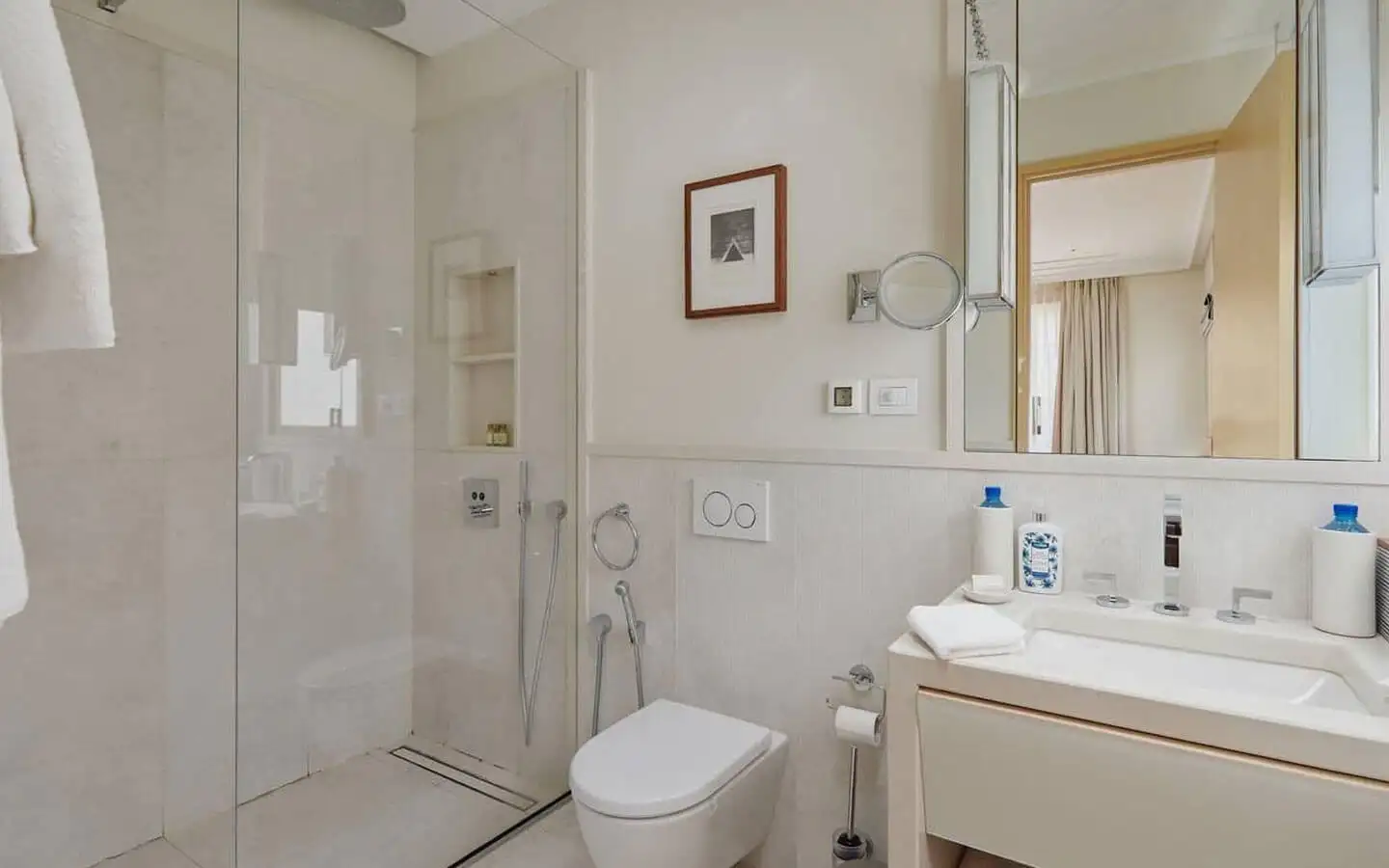 Flat 193m² in Montenegro, Tivat. Priced at 1545000€ rent photo-20