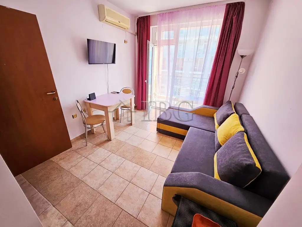 Flat 43m² in Bulgaria, Sunny Beach. Priced at 55000€ rent photo-7