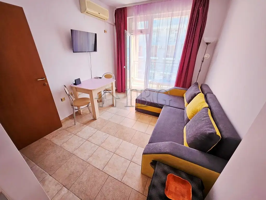 Flat 43m² in Bulgaria, Sunny Beach. Priced at 55000€ rent photo-8