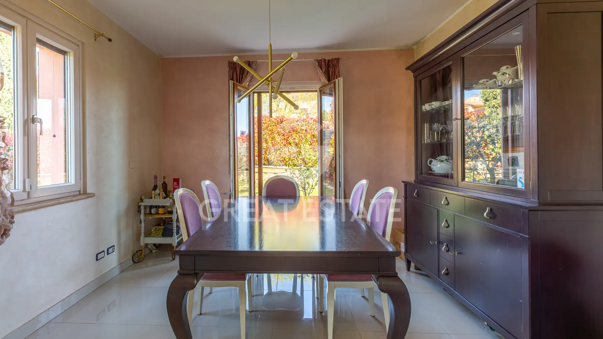 Villa 250m² in Italy, Siena. Priced at 600000€ rent photo-10