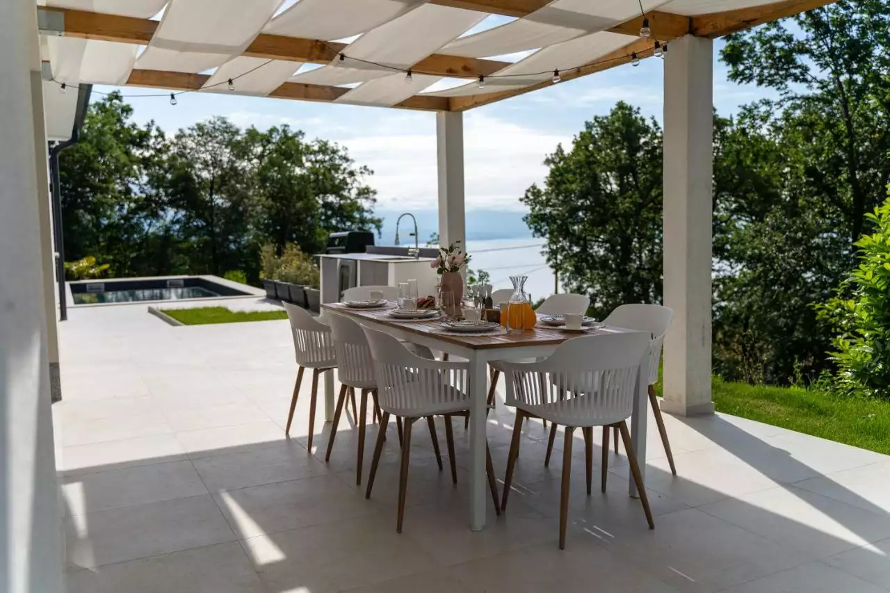 House 156m² in Croatia, Opatija. Priced at 1600000€ rent photo-19