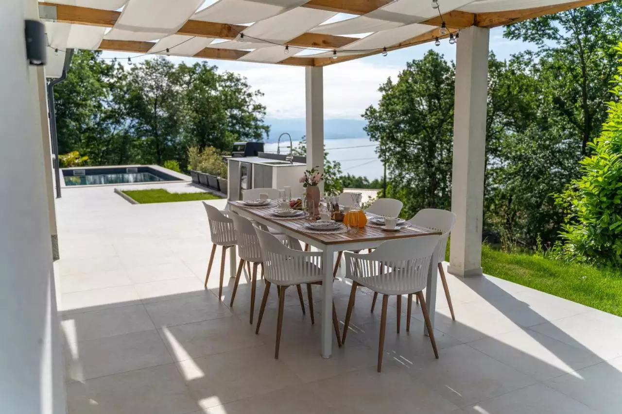 House 156m² in Croatia, Opatija. Priced at 1600000€ rent photo-31