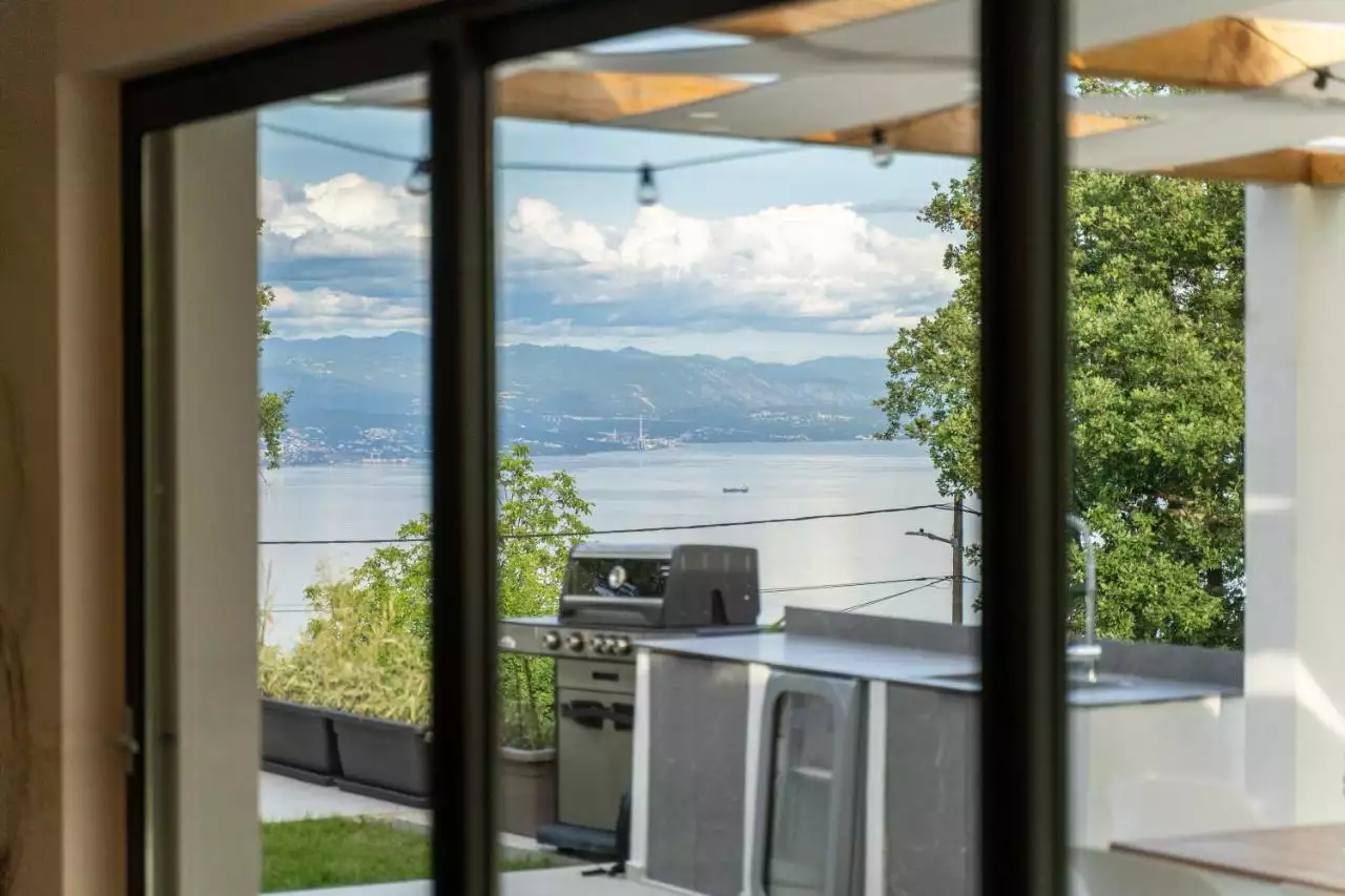 House 156m² in Croatia, Opatija. Priced at 1600000€ rent photo-34