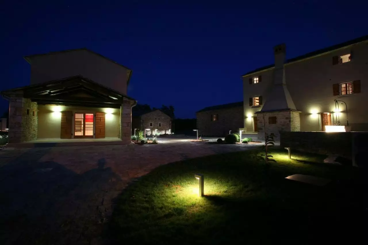 House 1042m² in Croatia, Groznjan. Priced at 4500000€ rent photo-22