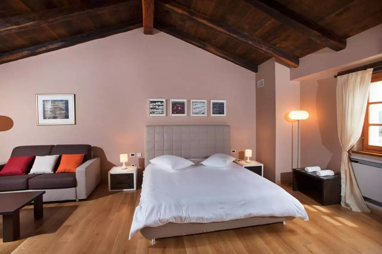 House 1042m² in Croatia, Groznjan. Priced at 4500000€ rent photo-27