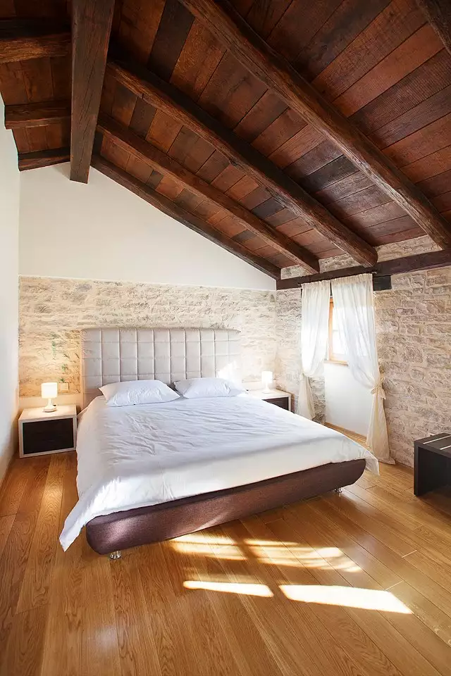 House 1042m² in Croatia, Groznjan. Priced at 4500000€ rent photo-37