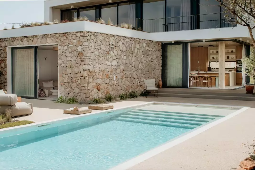 Villa 270m² in Croatia, Solta. Priced at 2000000€ rent photo-1