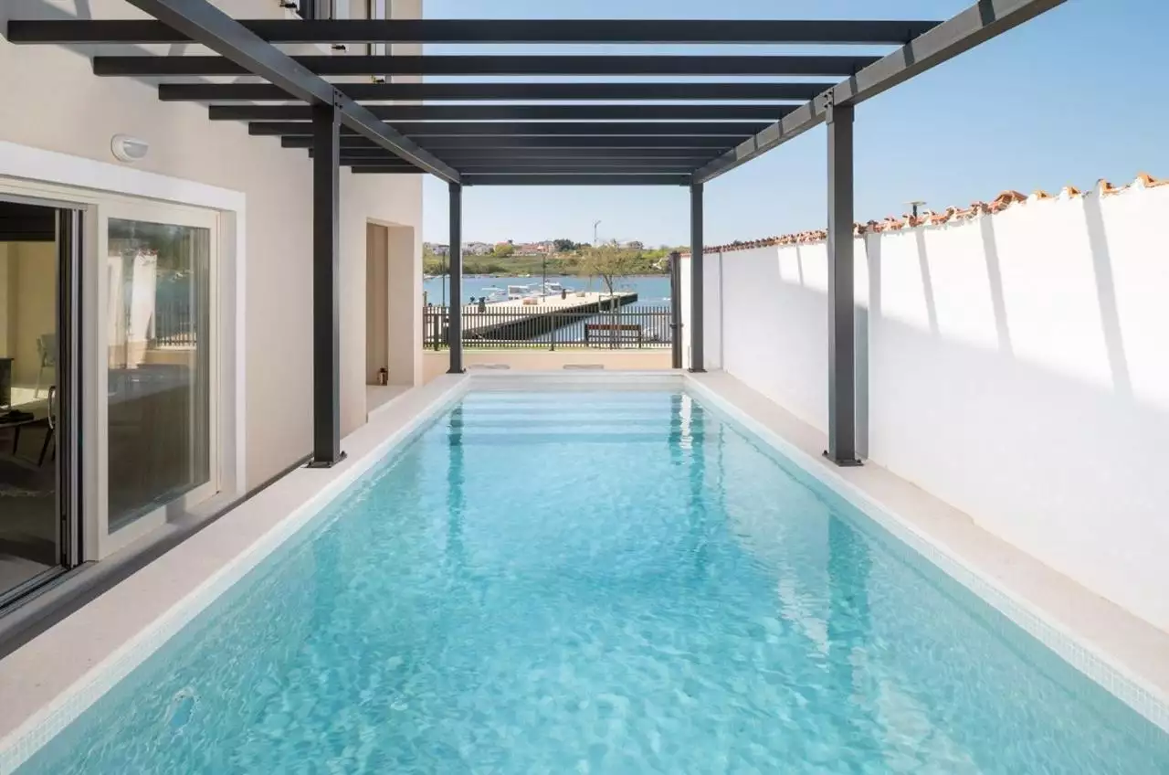 Villa 214m² in Croatia, Zadar. Priced at 1490000€ rent photo-2