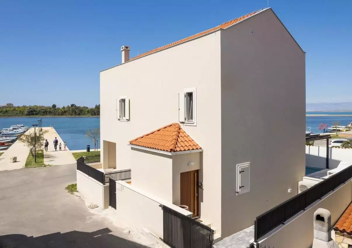 Villa 214m² in Croatia, Zadar. Priced at 1490000€ rent photo-4