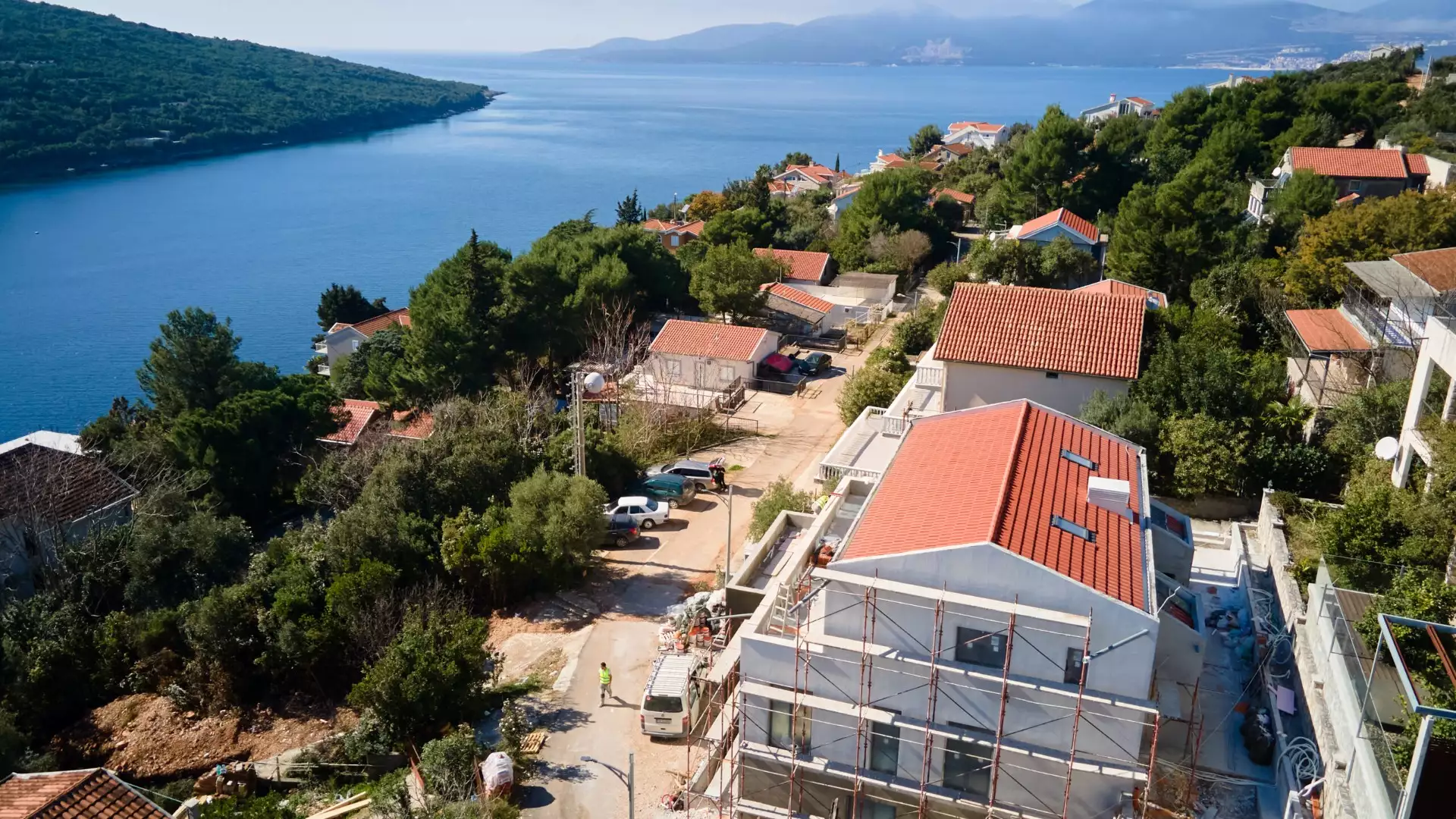 Flat 86m² in Montenegro, Bigova. Priced at 290000€ rent photo-18