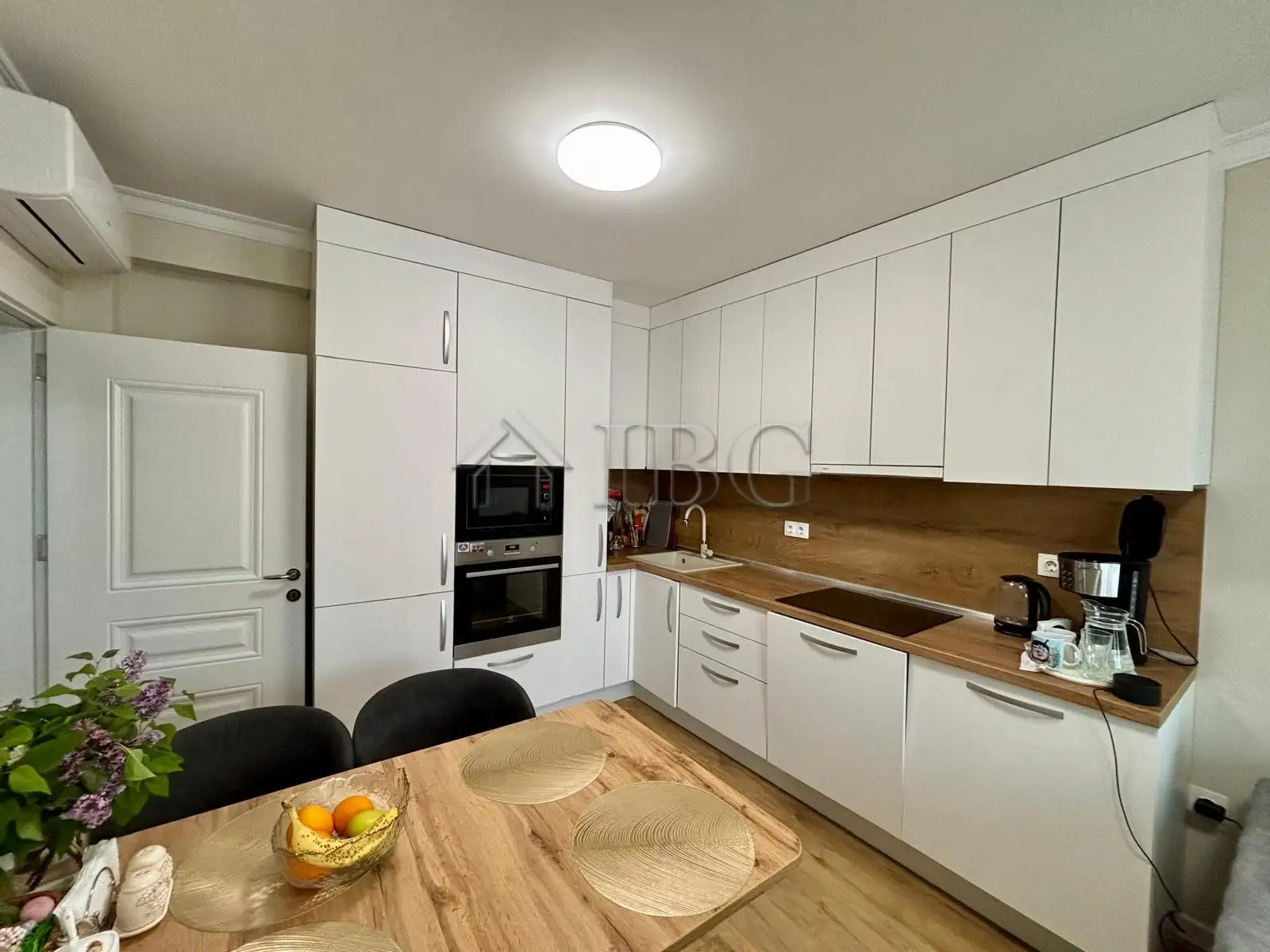 Flat 108m² in Bulgaria, Ravda. Priced at 187000€ rent photo-8